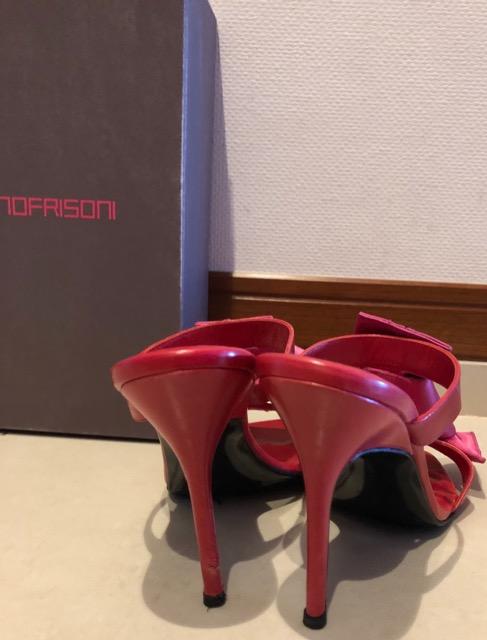 BRUNOFRISONI☆ピンクリボンサンダル < 女性ファッション  BRUNOFRISONI☆ピンクリボンサンダル < 女性ファッションの