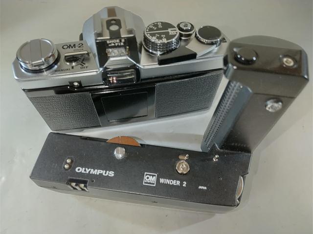 OLYMPUS OM-2 + WINDER2 + オマケ 50/1.8 < 家電/AV OLYMPUS OM-2 + WINDER2 + オマケ 50/1.8 < 家電/AVの