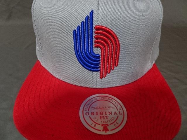 【Mitchell & Ness】【HWC】NBA ブレイザーズ NBA創設35周年記念 キャップ < 男性ファッション  【Mitchell & Ness】【HWC】NBA ブレイザーズ NBA創設35周年記念 キャップ < 男性ファッションの