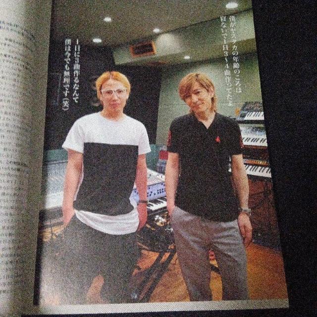 TEh&R[fBO}KW 2011N10   cX^J/N  TR  {/G 