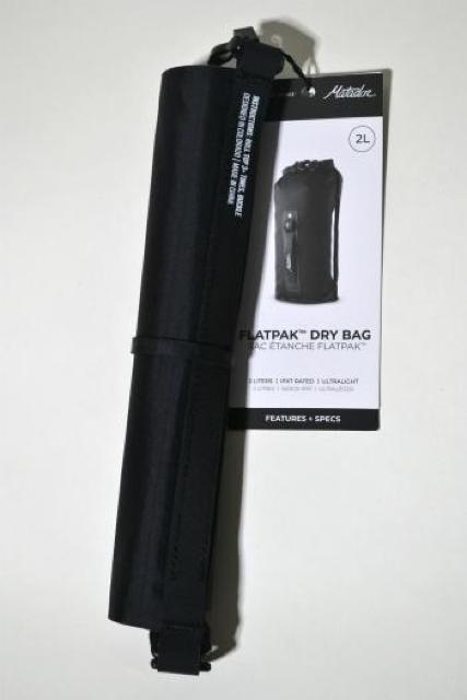 新品 Matador FLATPAK DRY BAG マタドール フラットパック ドライバッグ 2L アウトドア キャンプ 未使用 < レジャー/スポーツ 新品 Matador FLATPAK DRY BAG マタドール フラットパック ドライバッグ 2L アウトドア キャンプ 未使用 < レジャー/スポーツの