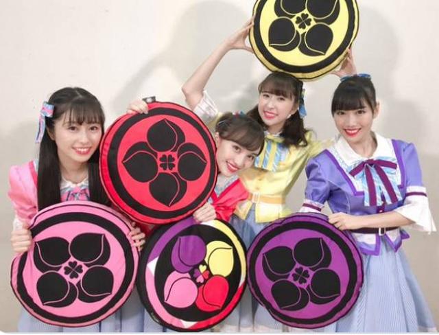 しまむら×ももいろクローバーZ・円型クッション小紫高城れに < タレントグッズ  しまむら×ももいろクローバーZ・円型クッション小紫高城れに < タレントグッズの