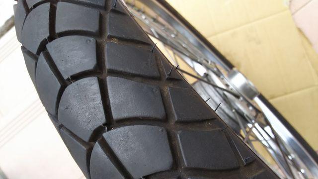 GS400 フロントスポークホイール&タイヤGT380GSX400CBX400セブンスターHリムBEETエクセル < 自動車/バイク GS400 フロントスポークホイール&タイヤGT380GSX400CBX400セブンスターHリムBEETエクセル < 自動車/バイク