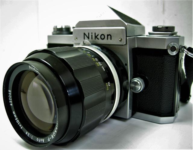 美品 アンティーク ニコンF 105mm F2.5アイレベル シルバーNikon < 家電/AV  美品 アンティーク ニコンF 105mm F2.5アイレベル シルバーNikon < 家電/AVの
