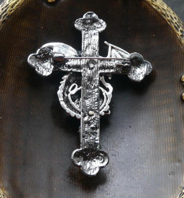 新品アンティーク調ガーゴイルと六芒星の十字架ブローチ < 女性アクセサリー/時計  新品アンティーク調ガーゴイルと六芒星の十字架ブローチ < 女性アクセサリー/時計の