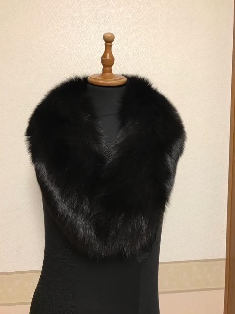 ファー マフラー 黒 フォックス < 女性ファッション  ファー マフラー 黒 フォックス  < 女性ファッションの