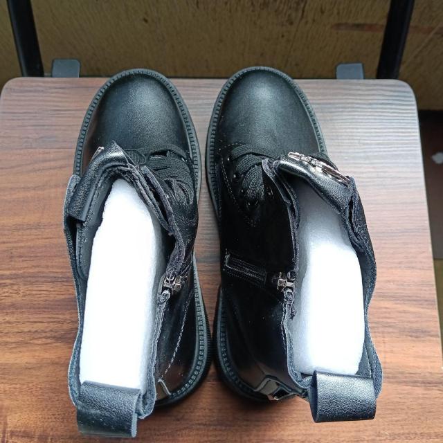 新品 22.5cm レディース ブーツ ブラック 厚底 シューズ ショートブーツ < 女性ファッション  新品 22.5cm レディース ブーツ ブラック 厚底 シューズ ショートブーツ < 女性ファッションの