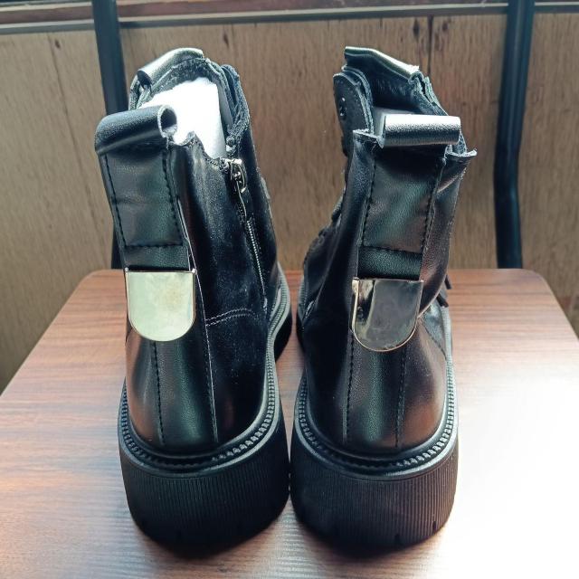 新品 22.5cm レディース ブーツ ブラック 厚底 シューズ ショートブーツ < 女性ファッション  新品 22.5cm レディース ブーツ ブラック 厚底 シューズ ショートブーツ < 女性ファッションの