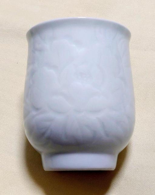 九谷秋峰 たち吉 彌右衛門 皓洋窯など 花鳥蝶詩文 味わい深い湯呑8客 < インテリア/ライフ 九谷秋峰 たち吉 彌右衛門 皓洋窯など 花鳥蝶詩文 味わい深い湯呑8客 < インテリア/ライフの