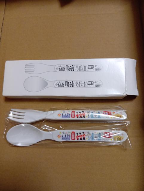 未使用品 イトーヨーカドー おうちカフェコレクション スプーンとフォーク < インテリア/ライフ 未使用品 イトーヨーカドー おうちカフェコレクション スプーンとフォーク < インテリア/ライフの