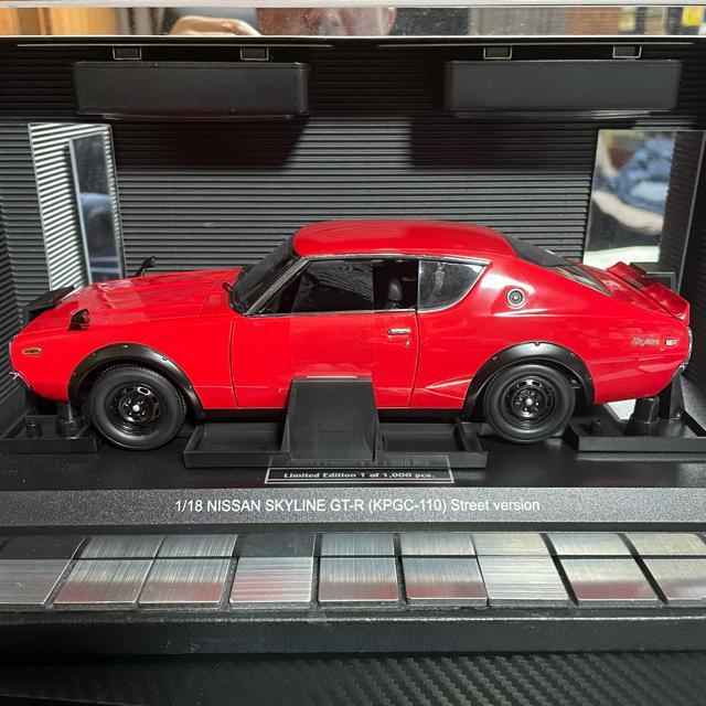 絶版未展示品 京商 1/18 スカイライン2000 GT-R (KPGC110) ケンメリ Street Version レッド < ホビー  絶版未展示品 京商 1/18 スカイライン2000 GT-R (KPGC110) ケンメリ Street Version レッド < ホビーの