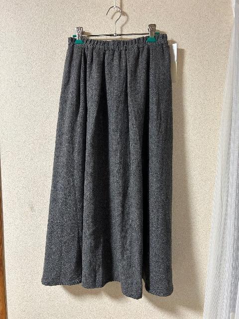 �V�i�^�O�t��SM2�w�����{�[���t���A�X�J�[�g& Bershka�ӂ�ӂ�J�[�f�B�K��