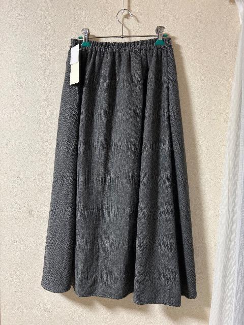 �V�i�^�O�t��SM2�w�����{�[���t���A�X�J�[�g& Bershka�ӂ�ӂ�J�[�f�B�K��