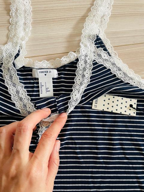 Vi@FOREVER21 {[_[XgCv L~\[ [Xgt  uh 