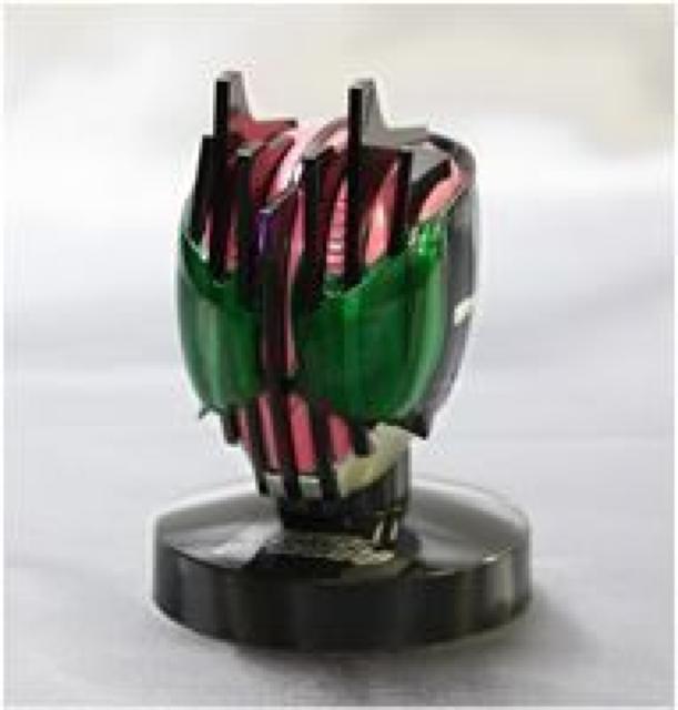 仮面ライダー マスクコレクション vol,11 ディケイド 激情態 ★バンダイ★ < ホビー  仮面ライダー マスクコレクション vol,11 ディケイド 激情態 ★バンダイ★ < ホビーの