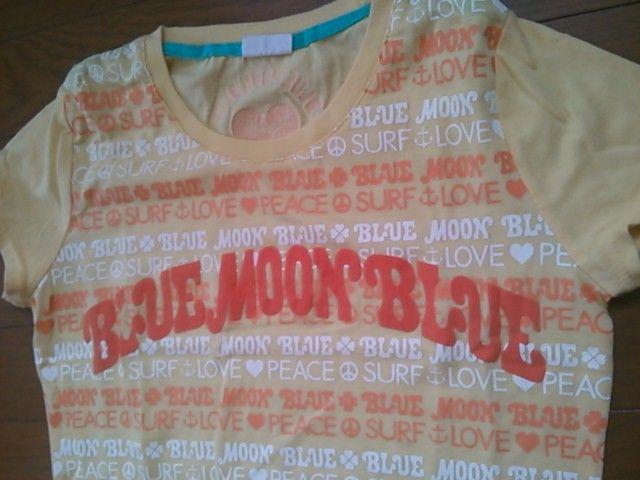 BLUE MOON BLUE 長袖Tシャツ2枚&半袖Tシャツ1枚 < 女性ファッション  BLUE MOON BLUE 長袖Tシャツ2枚&半袖Tシャツ1枚 < 女性ファッションの