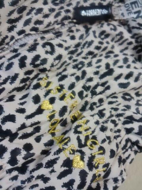  JENNI   [uK  JK   160 gp  uh 