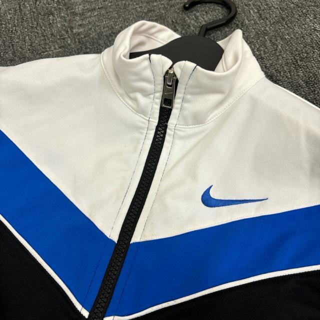 即決 NIKE ナイキ ジャージ 上 XS 130 < ブランド  即決 NIKE ナイキ ジャージ 上 XS 130 < ブランドの