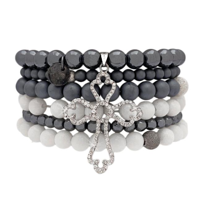 新品20H40シルバー925×ヘマタイト ダイヤクロス6連ブレス < 女性アクセサリー/時計 新品20H40シルバー925×ヘマタイト ダイヤクロス6連ブレス < 女性アクセサリー/時計の