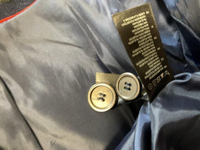 �������i��H&M�G�C�`�A���h�G���s�[�R�[�g�E�[���R�[�g�t�H�[�}�������l�C�r�[�ʋΉ�ЃI�t�B�X�o����i���s�f�[�g���� �� �����t�@�b�V������ 