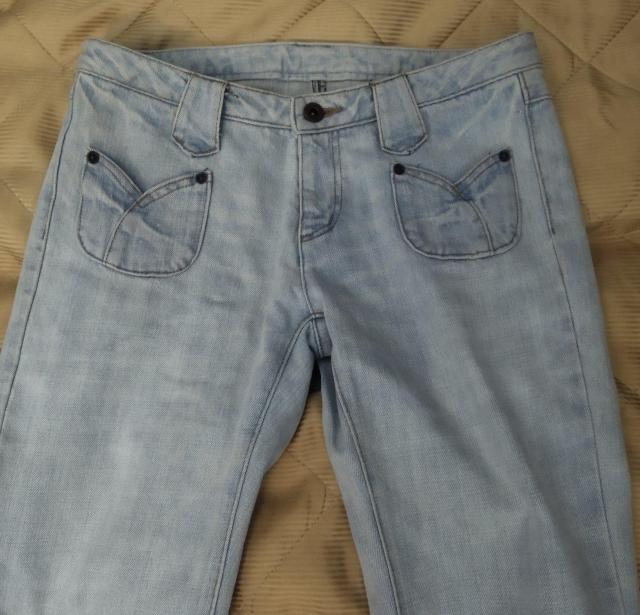 cgm アイスウオッシュデニム ブーツカット ストレート ジーンズ 小尻効果 M < 女性ファッション  cgm アイスウオッシュデニム ブーツカット ストレート ジーンズ 小尻効果 M < 女性ファッションの