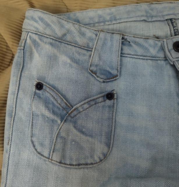 cgm アイスウオッシュデニム ブーツカット ストレート ジーンズ 小尻効果 M < 女性ファッション  cgm アイスウオッシュデニム ブーツカット ストレート ジーンズ 小尻効果 M < 女性ファッションの