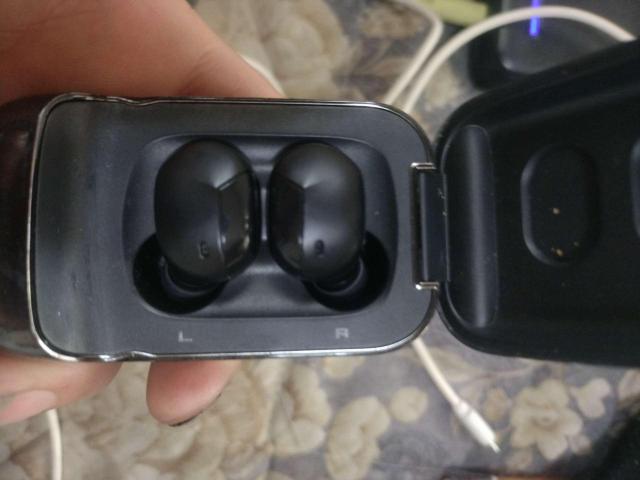 ���S���C�����X�C���z�� Bluetooth�Ή� �[�d�P�[�X�t�� �u���b�N  �� �Ɠd/AV�� 