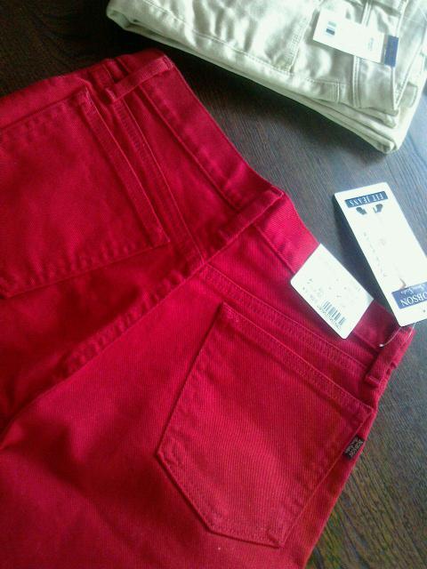 BOBSON���艿6000�~���t�B�b�g�W�[���Y�����K�X�����_�[���r�V�i