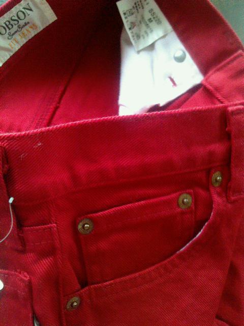 BOBSON���艿6000�~���t�B�b�g�W�[���Y�����K�X�����_�[���r�V�i