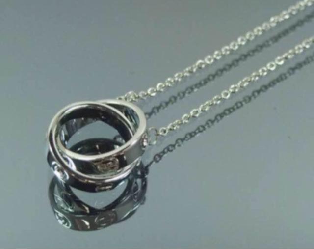 LOVEリングネックレス/カラー:シルバー < 女性アクセサリー/時計 LOVEリングネックレス/カラー:シルバー < 女性アクセサリー/時計の