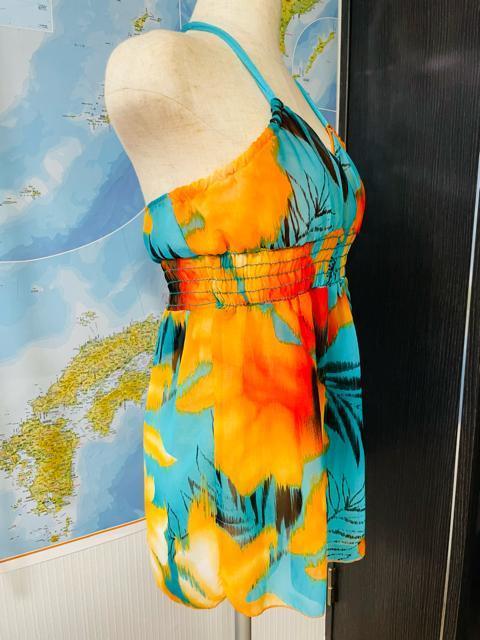 花柄 オシャレなトップス 美品 < 女性ファッション  花柄 オシャレなトップス 美品 < 女性ファッションの