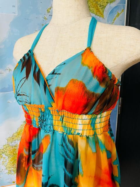 花柄 オシャレなトップス 美品 < 女性ファッション  花柄 オシャレなトップス 美品 < 女性ファッションの