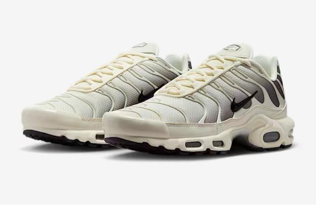 ☆NIKE AIR MAX プラス☆ < ブランド  ☆NIKE AIR MAX プラス☆  < ブランドの