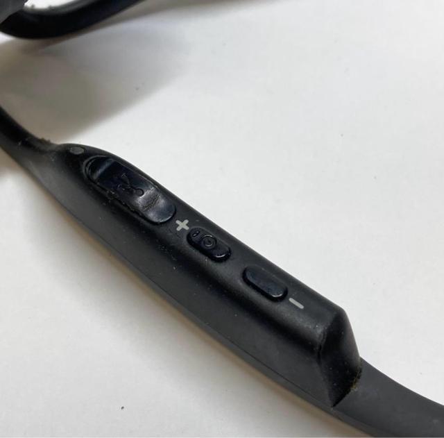 AfterShokz Trekz �`�^�� �J���^ ���C�����X ���`���w�b�h�z�� AS600SG [���s�A���i] �� �Ɠd/AV�� 