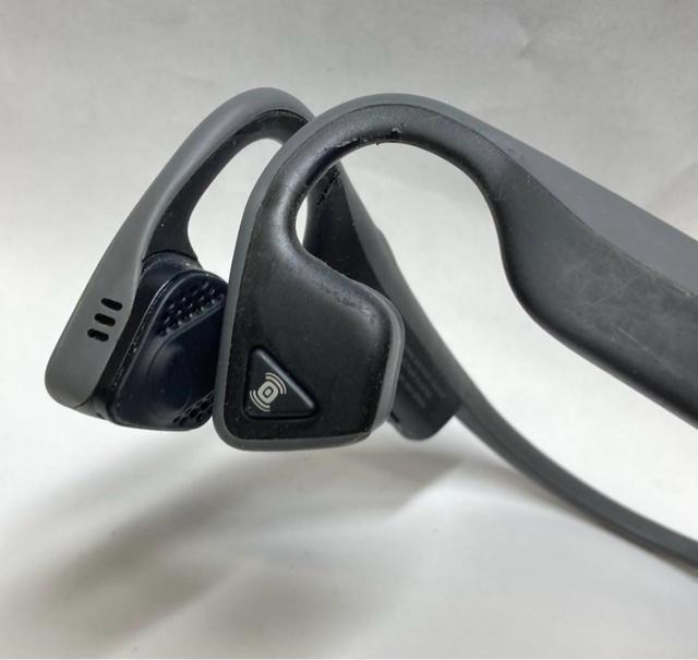 AfterShokz Trekz �`�^�� �J���^ ���C�����X ���`���w�b�h�z�� AS600SG [���s�A���i] �� �Ɠd/AV�� 