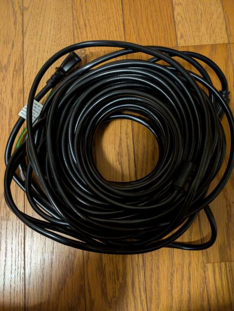 eモンズ 融雪ヒーター 電熱ケーブル 【 ホットけーる 】 20mタイプ 万能タイプ 引っ掛け金具付き 融雪ケーブル 融雪装置 < 家電/AV eモンズ 融雪ヒーター 電熱ケーブル 【 ホットけーる 】 20mタイプ 万能タイプ 引っ掛け金具付き 融雪ケーブル 融雪装置 < 家電/AVの