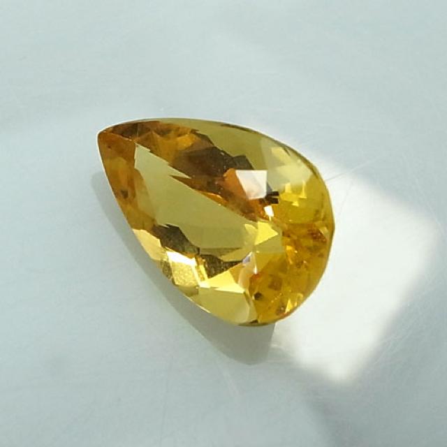ブラジル ミナスジェライス州★大粒!良質のイエローベリル4.21ct★3740★cx < 女性アクセサリー/時計 ブラジル ミナスジェライス州★大粒!良質のイエローベリル4.21ct★3740★cx < 女性アクセサリー/時計の