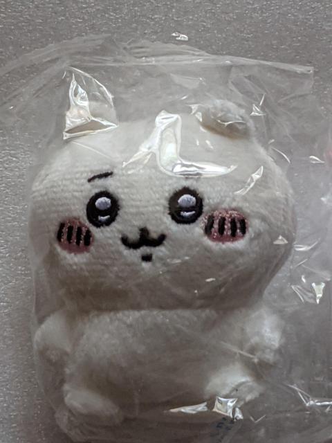 ちいかわ お座りぬいぐるみ(ちいかわ)&ちいかわソフビフィギュア(カニなちいかわ) お得A個セット < アニメ/コミック/キャラクター  ちいかわ お座りぬいぐるみ(ちいかわ)&ちいかわソフビフィギュア(カニなちいかわ) お得A個セット < アニメ/コミック/キャラクターの