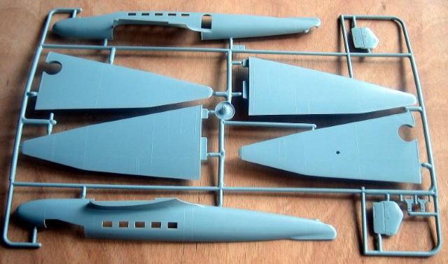 イタレリ 1/72 ユンカース JU-86 < ホビー イタレリ 1/72 ユンカース JU-86 < ホビーの