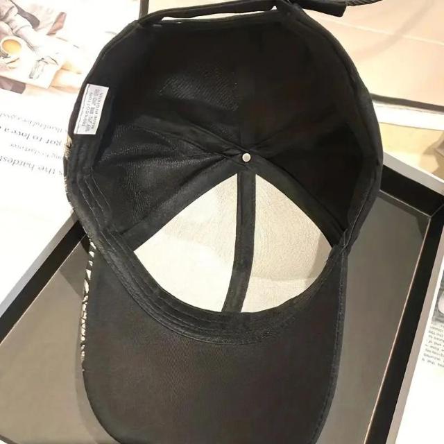 特別提供品690円★ドラゴン柄、通気性抜群、ユニセックスベースボールキャップ 黒 < 男性ファッション  特別提供品690円★ドラゴン柄、通気性抜群、ユニセックスベースボールキャップ 黒 < 男性ファッションの