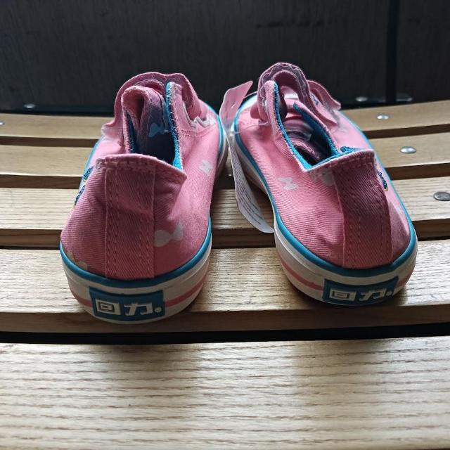 新品 18cm スニーカー ピンク 子供靴 キッズ 靴 シューズ かわいい 29 < キッズ/ベビー  新品 18cm スニーカー ピンク 子供靴 キッズ 靴 シューズ かわいい 29 < キッズ/ベビーの