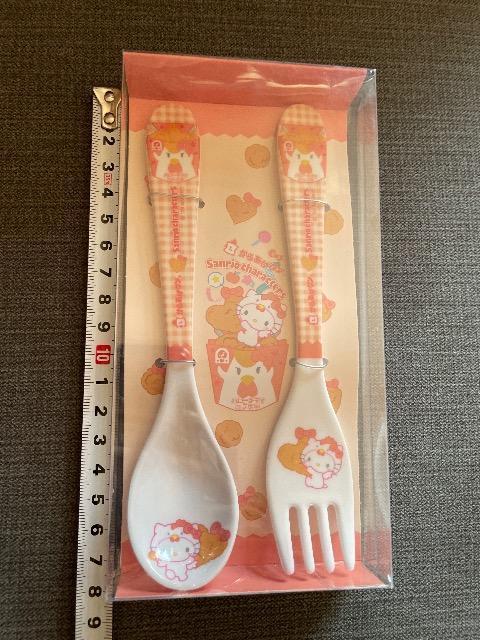 ♯新品♯からあげクン  サンリオキャラクターズ  カトラリーセット  ハローキティ  スプーン フォーク < おもちゃ  ♯新品♯からあげクン  サンリオキャラクターズ  カトラリーセット  ハローキティ  スプーン フォーク < おもちゃの