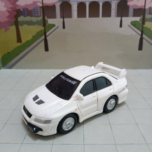 �����T�[�G�{�����[�V�����E�~�j�J�[  �� �z�r�[�� 