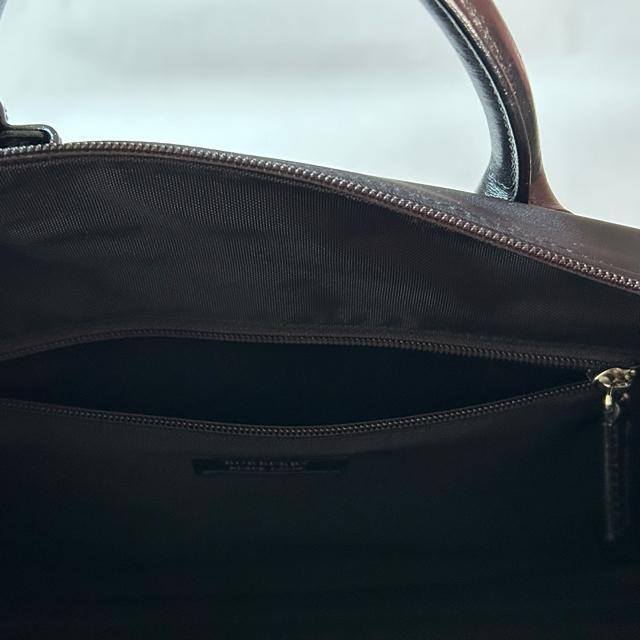 ���g�p�i BURBERRY �o�[�o���[ �����Y BLACK LABEL �i�C���� ���U�[ �r�W�l�X �o�b�O �u���b�N �V���o�[���� �� �u�����h�� 