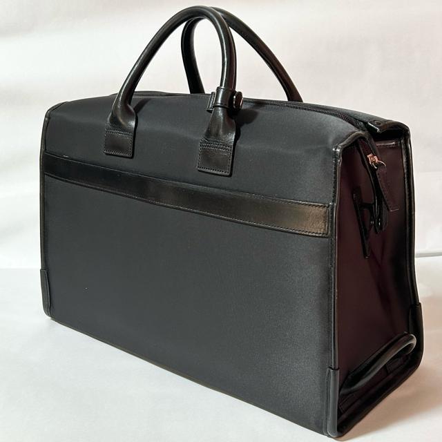 ���g�p�i BURBERRY �o�[�o���[ �����Y BLACK LABEL �i�C���� ���U�[ �r�W�l�X �o�b�O �u���b�N �V���o�[���� �� �u�����h�� 