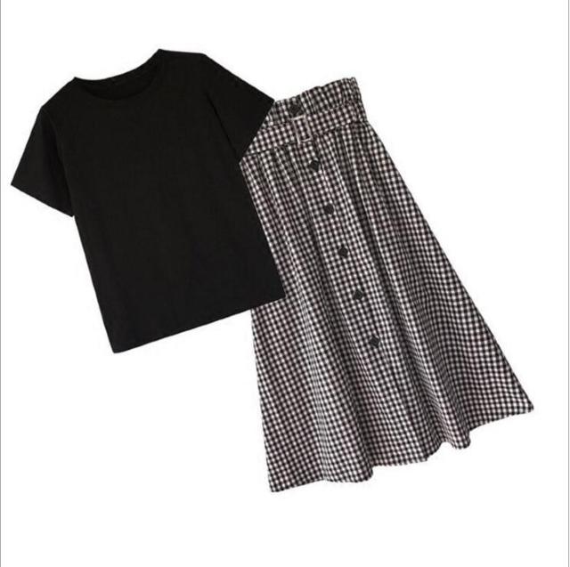 セットアップ 半袖/カジュアル コーデ/2点セットベルト付き < 女性ファッション  セットアップ 半袖/カジュアル コーデ/2点セットベルト付き < 女性ファッションの