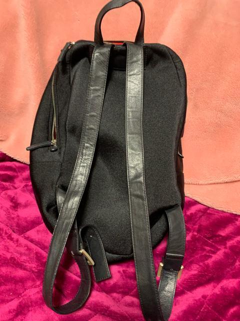 カワカワ Kawa-Kawa リュック ブラック 送料無料 < 女性ファッション  カワカワ Kawa-Kawa リュック ブラック 送料無料 < 女性ファッションの