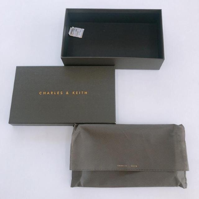 ◆新品!!CHARLES&KEITH/チャールズ&キース◆チェーンウォレット財布★2wayブラック*プレゼント♪ < ブランド ◆新品!!CHARLES&KEITH/チャールズ&キース◆チェーンウォレット財布★2wayブラック*プレゼント♪ < ブランドの