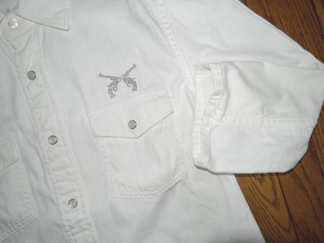 roar ロアー 7分丈シャツ 2 白 ホワイトデニム タンガリー 背ロゴ 迷彩柄 LOGO 特殊加工製品 < ブランド roar ロアー 7分丈シャツ 2 白 ホワイトデニム タンガリー 背ロゴ 迷彩柄 LOGO 特殊加工製品 < ブランドの