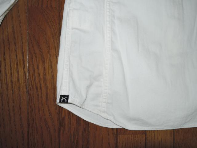 roar ロアー 7分丈シャツ 2 白 ホワイトデニム タンガリー 背ロゴ 迷彩柄 LOGO 特殊加工製品 < ブランド roar ロアー 7分丈シャツ 2 白 ホワイトデニム タンガリー 背ロゴ 迷彩柄 LOGO 特殊加工製品 < ブランドの